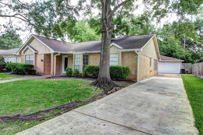 12343 Whittington Dr, Houston, Tx 77077 - House Rental In Houston, Tx 