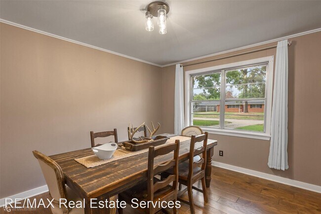 Foto del edificio - 3 br, 2 bath House - 171 Lynn