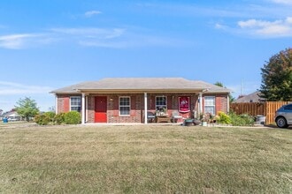 Building Photo - 3300 SW Landau Ct Building Photo - 3300 SW Landau Ct