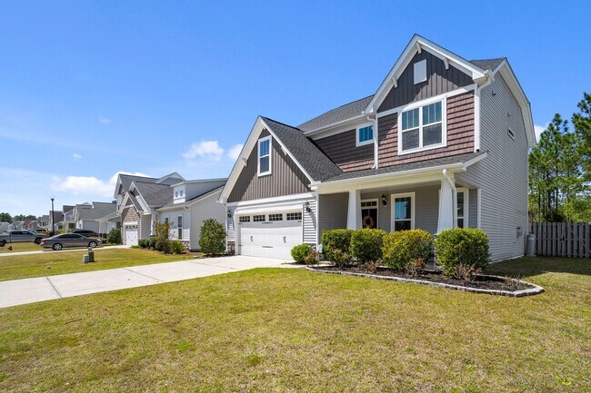 Building Photo - Holly Ridge 4 Bedroom