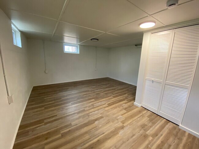 Foto del edificio - 1527 W 11th Ave