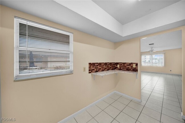 Building Photo - 4824 Lucaya Dr