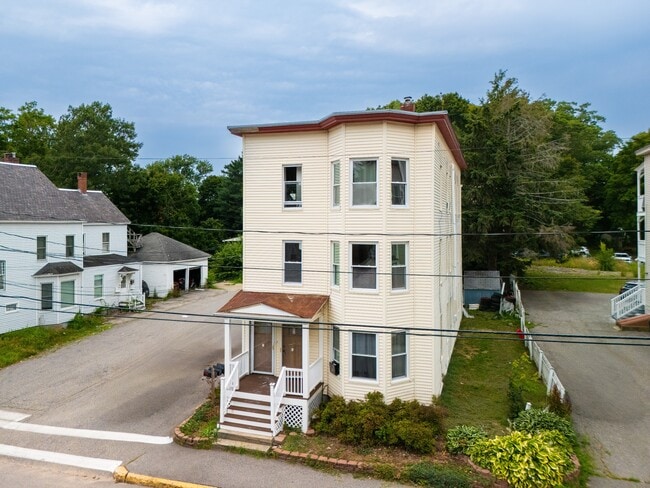 Photo - 100 Graham St (Biddeford, ME) Apartment