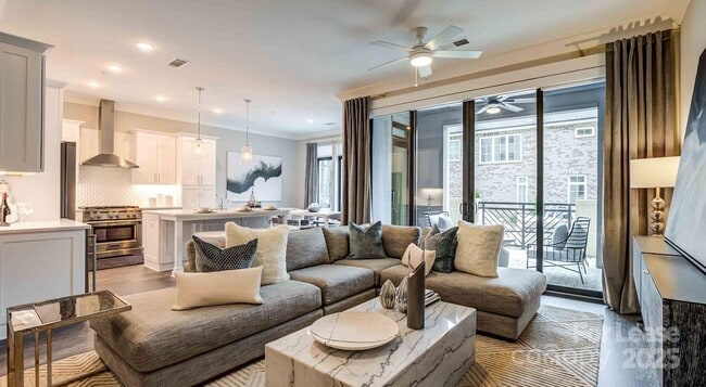 Foto del edificio - 2426 Vail Ave