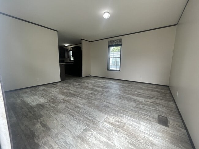 Building Photo - 11716 Cascade Cir