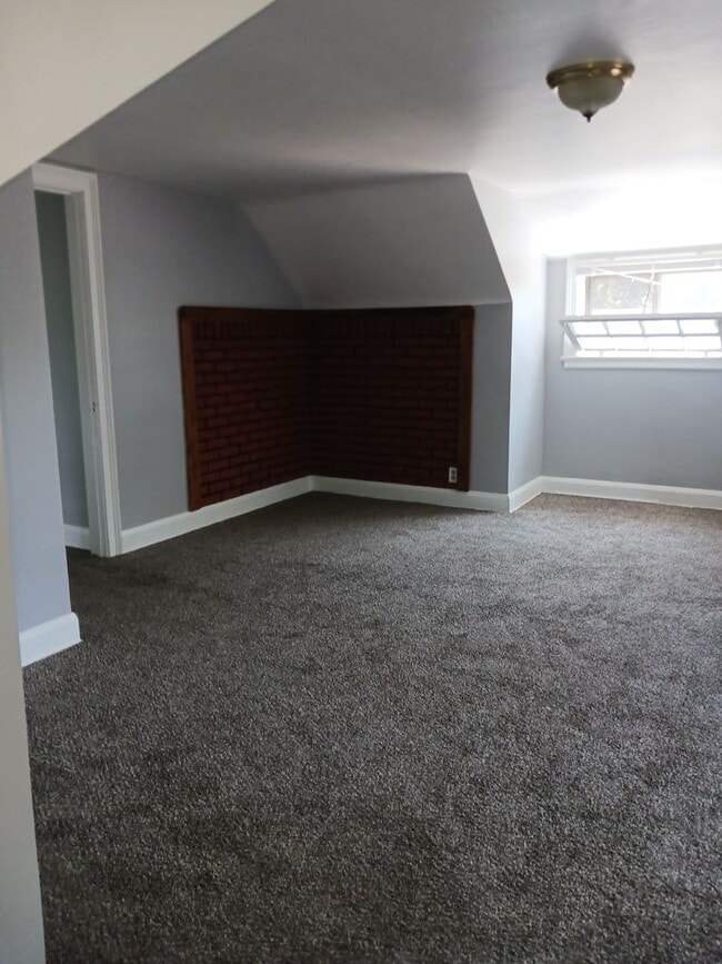 Building Photo - 322 E Midlothian Blvd