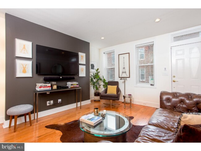 Foto del edificio - 225 Watkins St