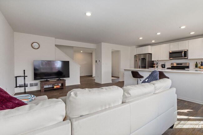 Foto del edificio - 2115 Canyon Creek Ct