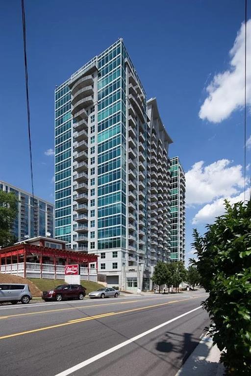 Foto del edificio - 250 Pharr Rd NE