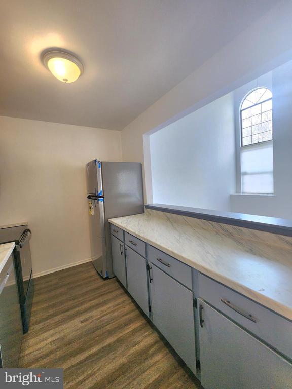 Foto del edificio - 3212 Juniper Ct