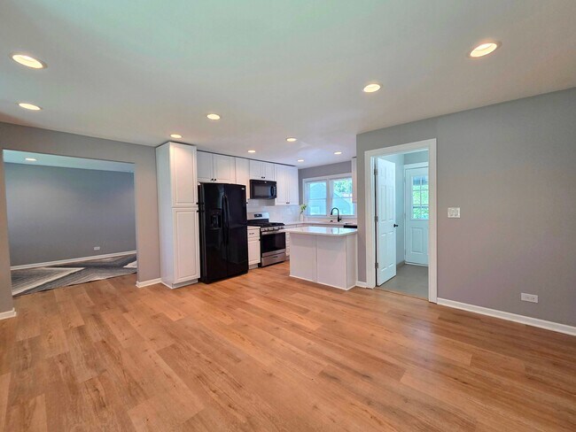Foto del edificio - 3823 E Wonder Lake Rd