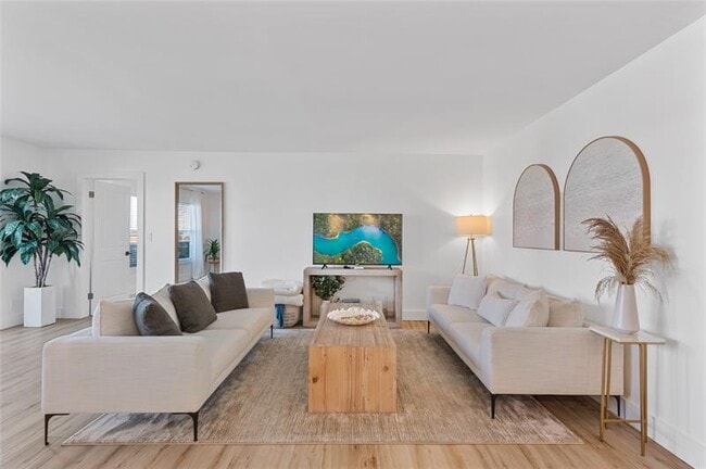 Building Photo - 3500 Galt Ocean Dr