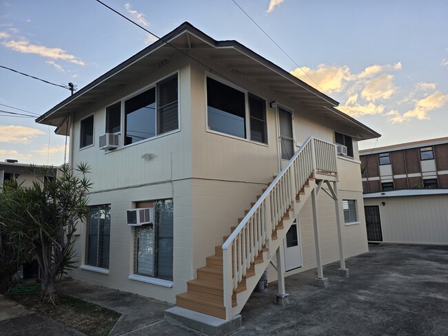 Building Photo - 1126 1st Ave