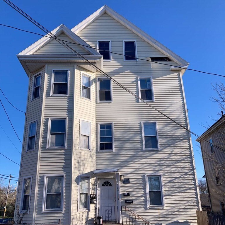 79 Clark St Unit 1S, New Bedford, MA 02740 Room for Rent in New