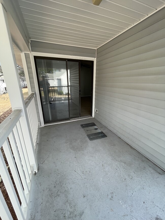 Photo - 114 W Victoria Ct Townhome