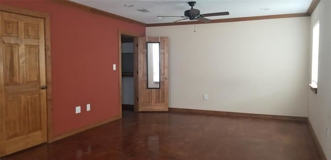 Building Photo - 13732 Willis Waukegan Rd