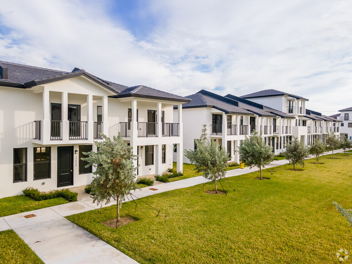 Foto principal - Southern Villas Townhomes