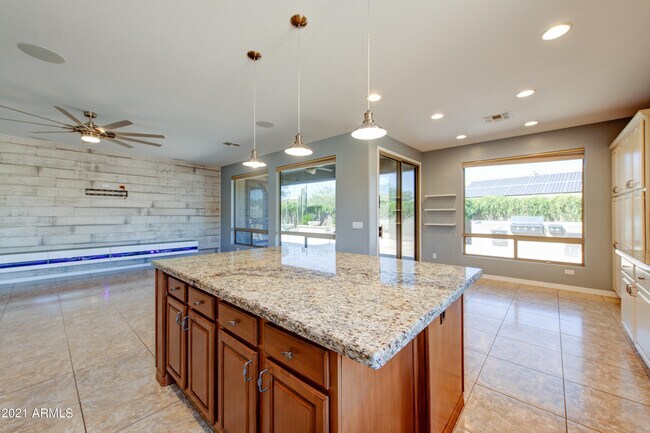 Foto del edificio - 3367 W Owens Way
