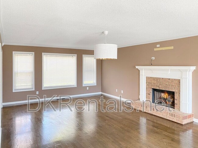 Building Photo - 3152 Blue Heron Pass