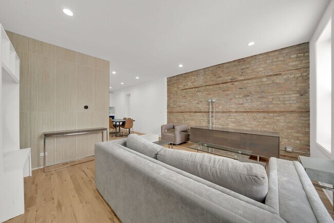 Foto del edificio - 3816 S Honore St