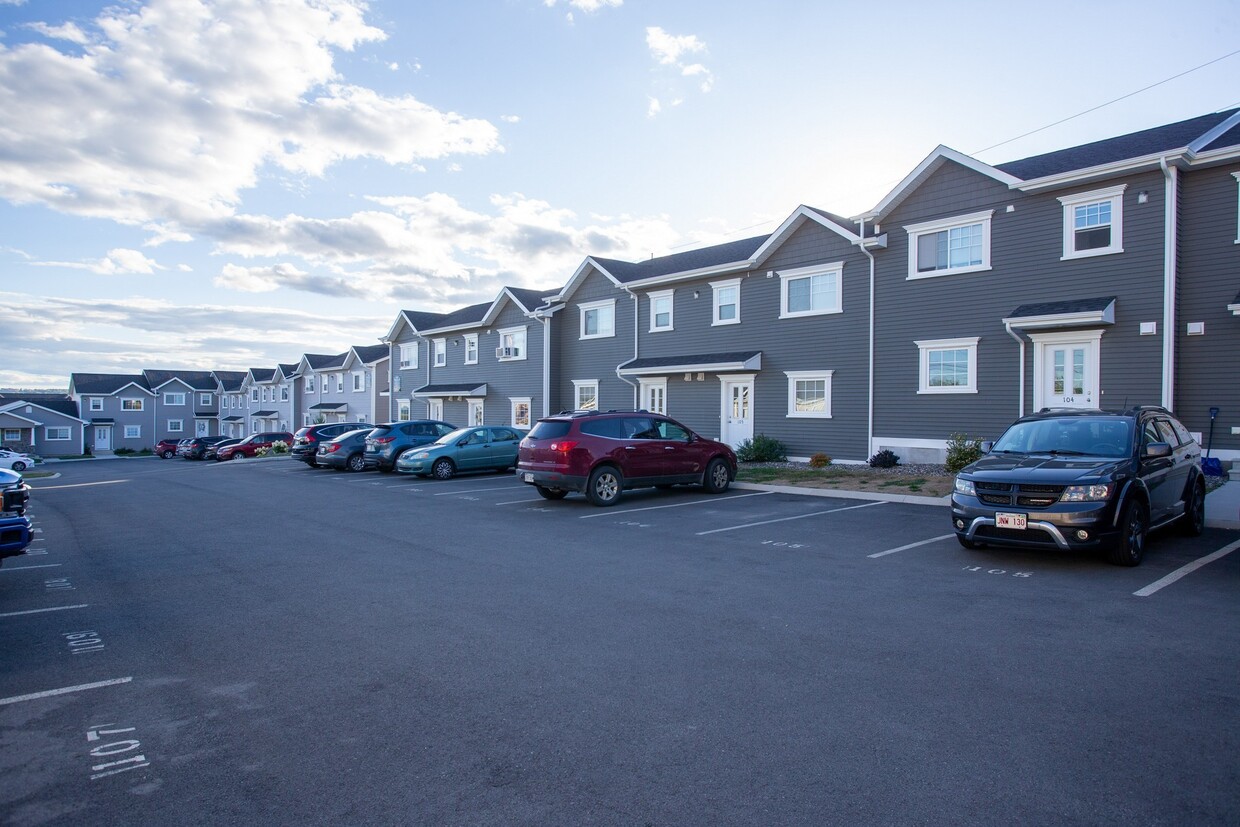 Building Photo - 90 Fieldstone Ct