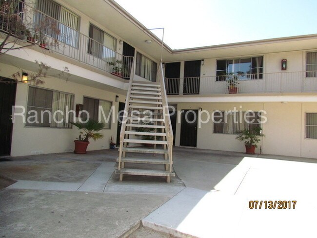 Building Photo - City Heights Corner unit
