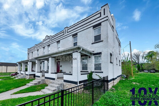 Building Photo - 1538 E Livingston Ave
