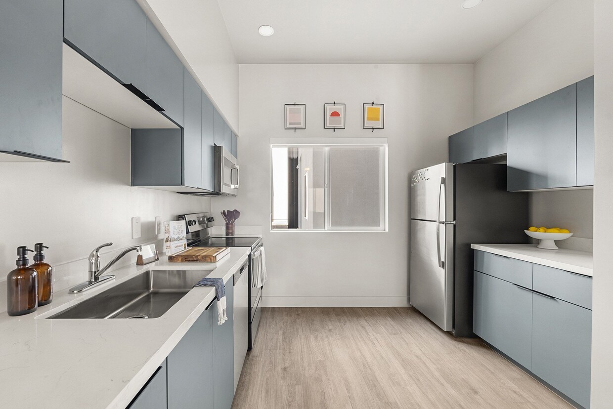 Jade - 2BR, 1BA - 750SF - SECOND AVE COMMONS | BRAND-NEW