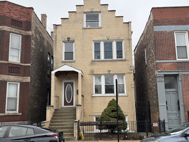 Building Photo - 2971 S Lyman St Building Photo - 2971 S Lyman St