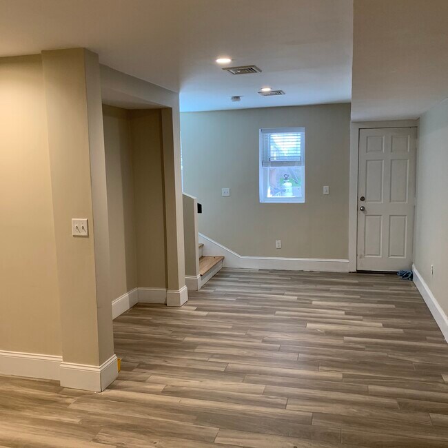 Foto del edificio - 26 Pembroke St