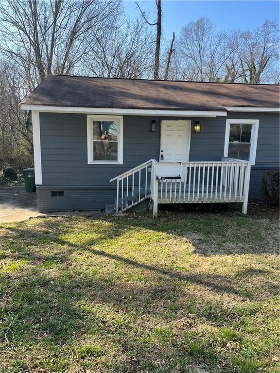 Building Photo - 2298 Swallow Cir SE