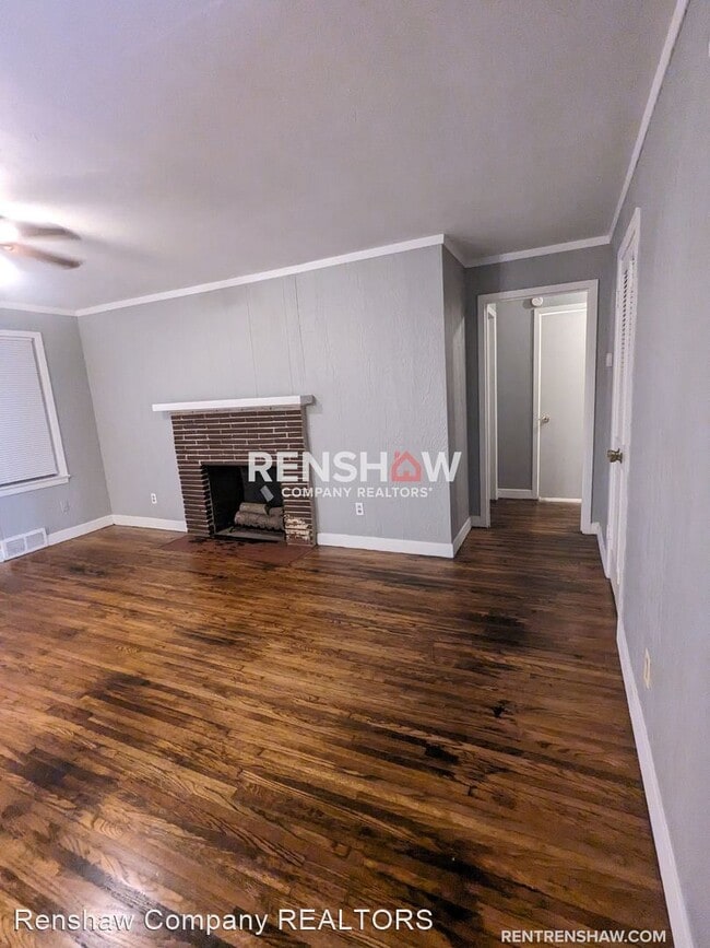 Building Photo - 3 br, 1 bath House - 4420 Tutwiler Ave
