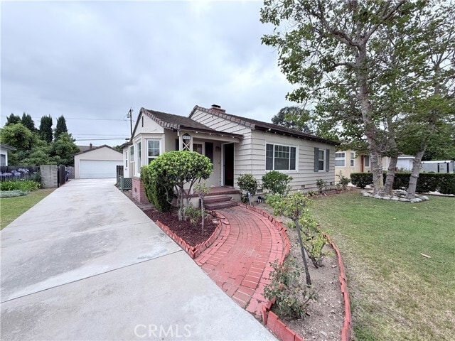 Building Photo - 952 Balboa Dr