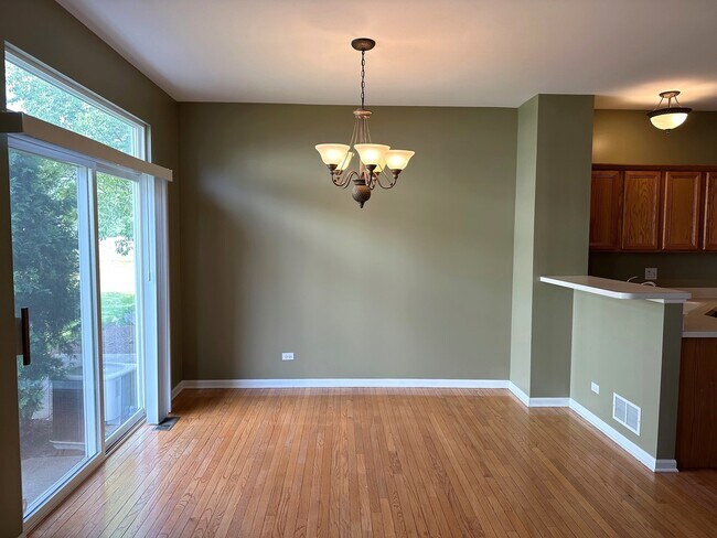 Foto del edificio - 879 Havenshire Rd