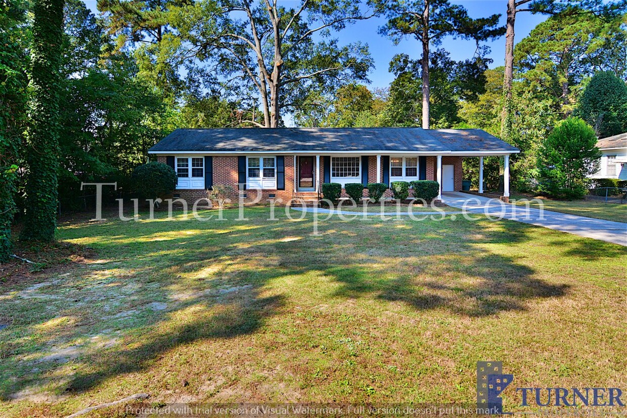 Foto principal - 1027 Veterans Rd, Columbia, SC 29209