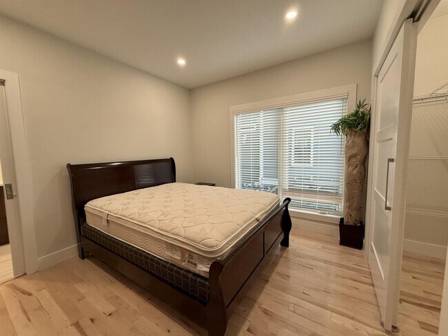 Foto del edificio - 19 Gorham St