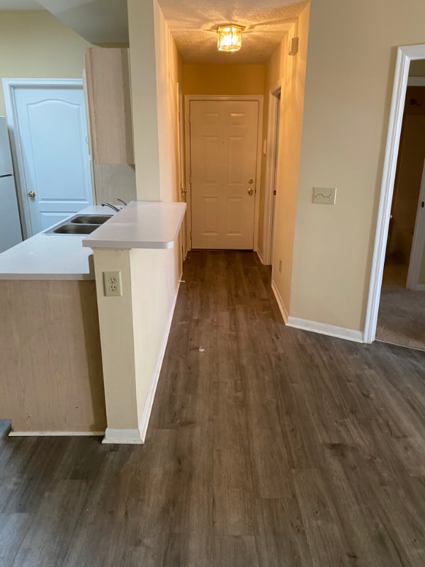 Photo - 4240 Endeavor Dr Apartment