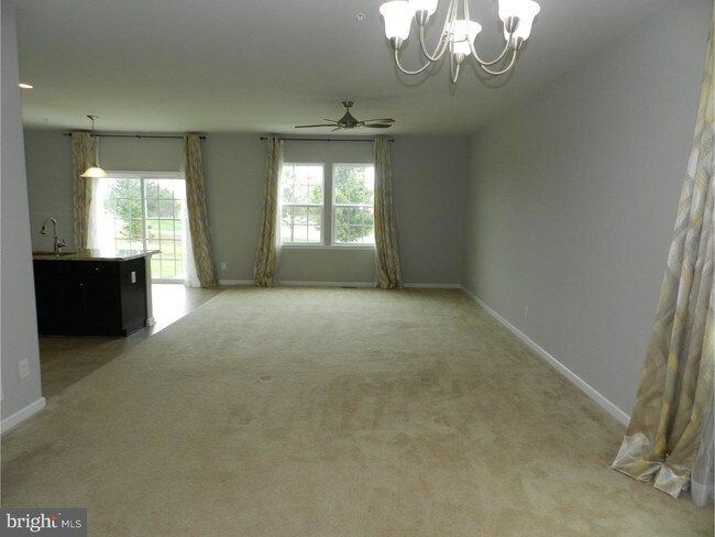 Building Photo - 531 Prizer Ct