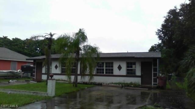 Foto del edificio - 3137-3139 Lincoln Blvd