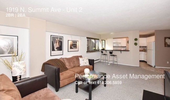 Foto del edificio - 1919 N Summit Ave