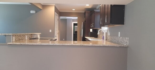 Building Photo - 4110 South Terrace