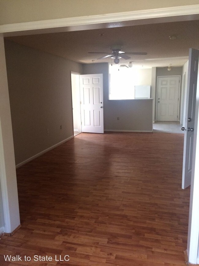 Foto del edificio - 3730 Pardue Woods Pl