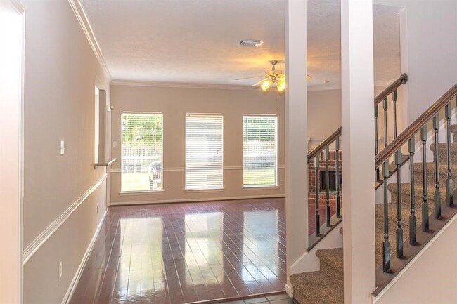 Building Photo - 15411 Seminole Canyon Dr