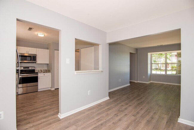 Foto del edificio - 15725 Ebony Ct