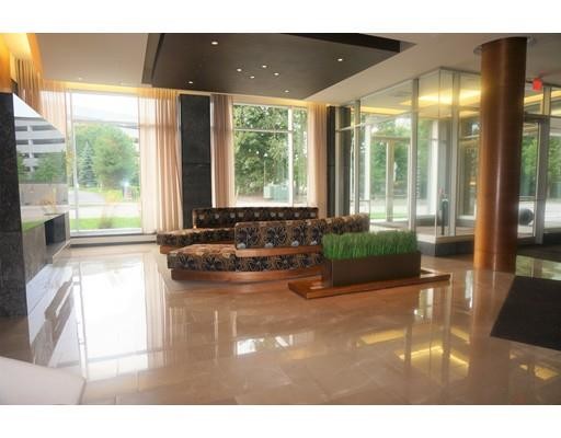 Building Photo - 40 Nouvelle Way