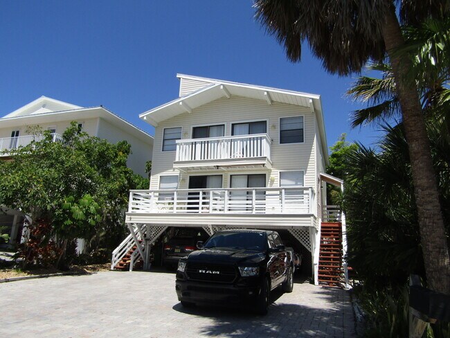 Building Photo - 60 Beachcomber Ln