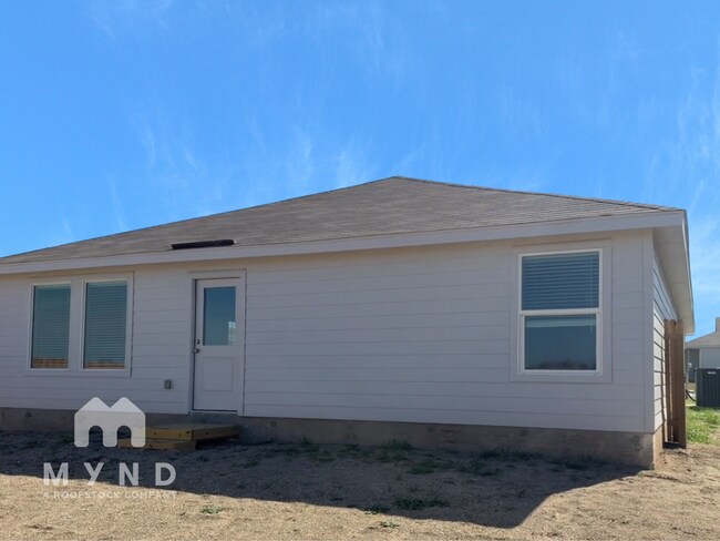 Building Photo - 328 Pacific Waters