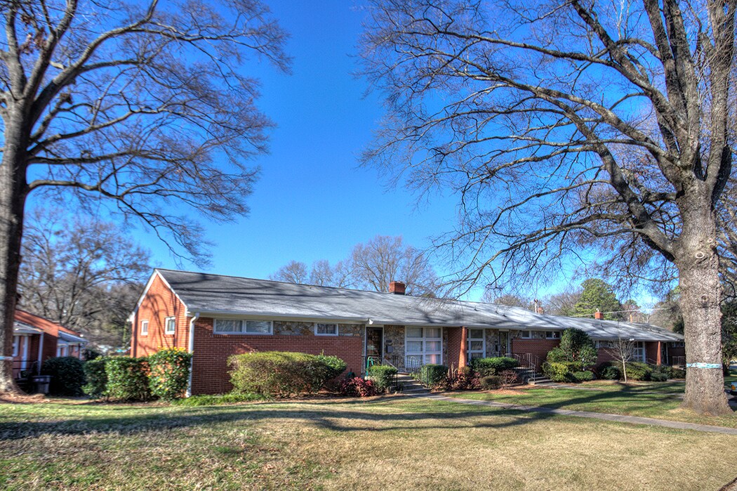 Primary Photo - 4504 Woodlark Ln