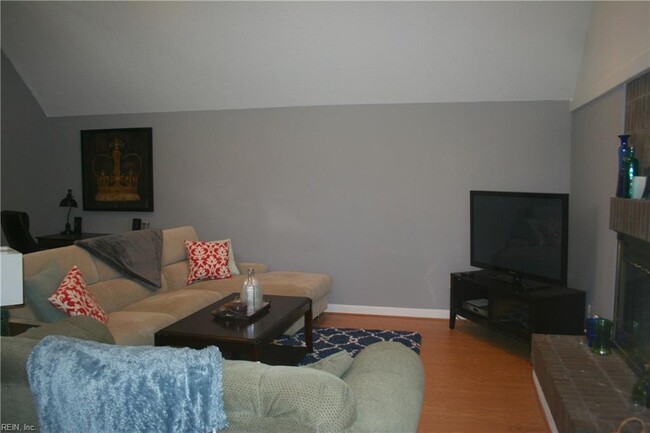 Foto del edificio - 696 Mowbray Arch Rd