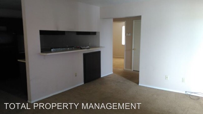 Building Photo - 3700 Scuba Cir